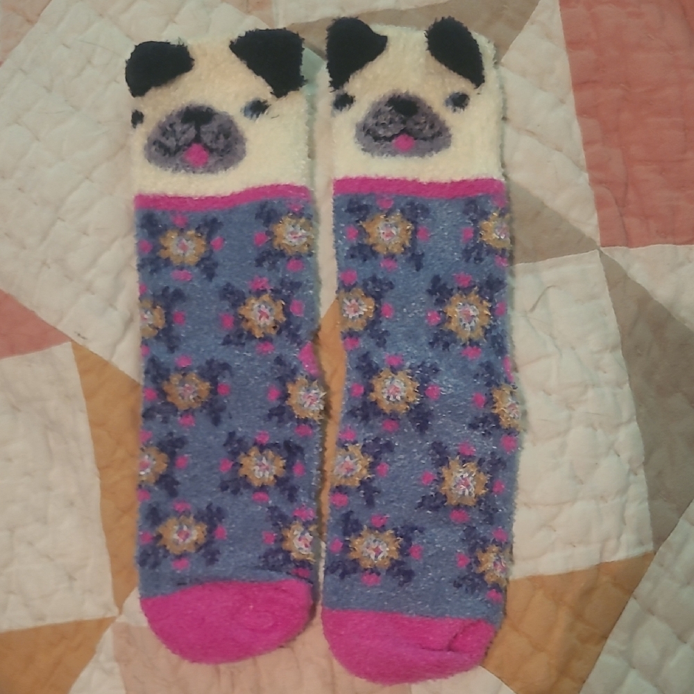 NATURAL LIFE Pug Patterned Socks - Blue and Pink
